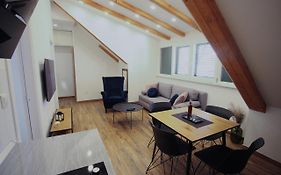 New Split Central Apartments Jakov & Niko