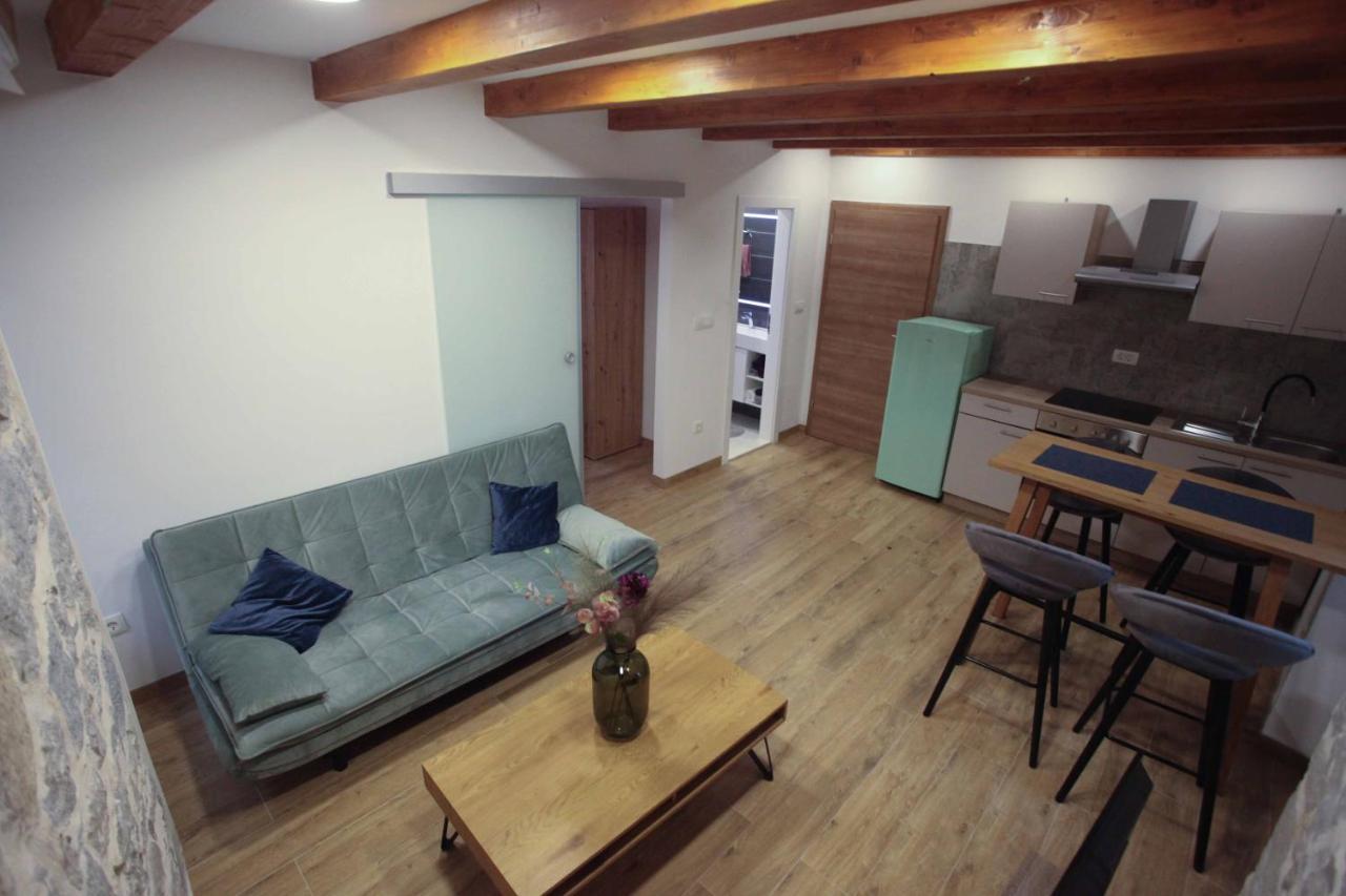 New Split Central Apartments Jakov & Niko Esterno foto